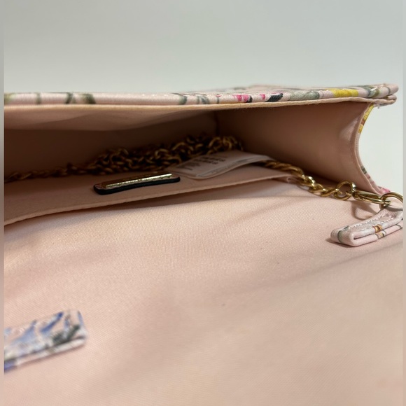 Cute Aldo Floral wristlet and crossbody bag - Picture 2 of 3